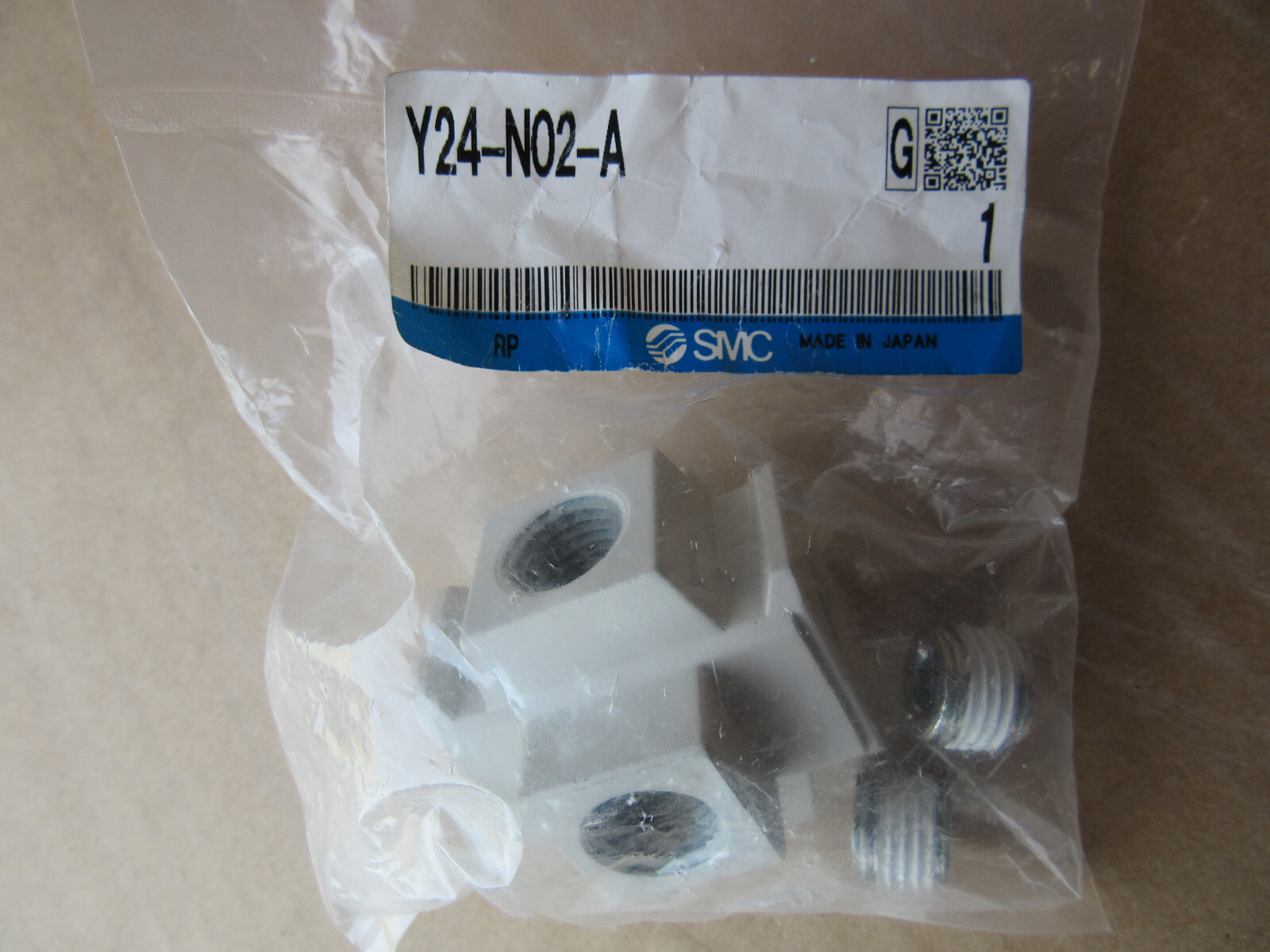 SMC Y24-N02-A Cross Spacer New!!! in Sealed Pack with Free Shipping