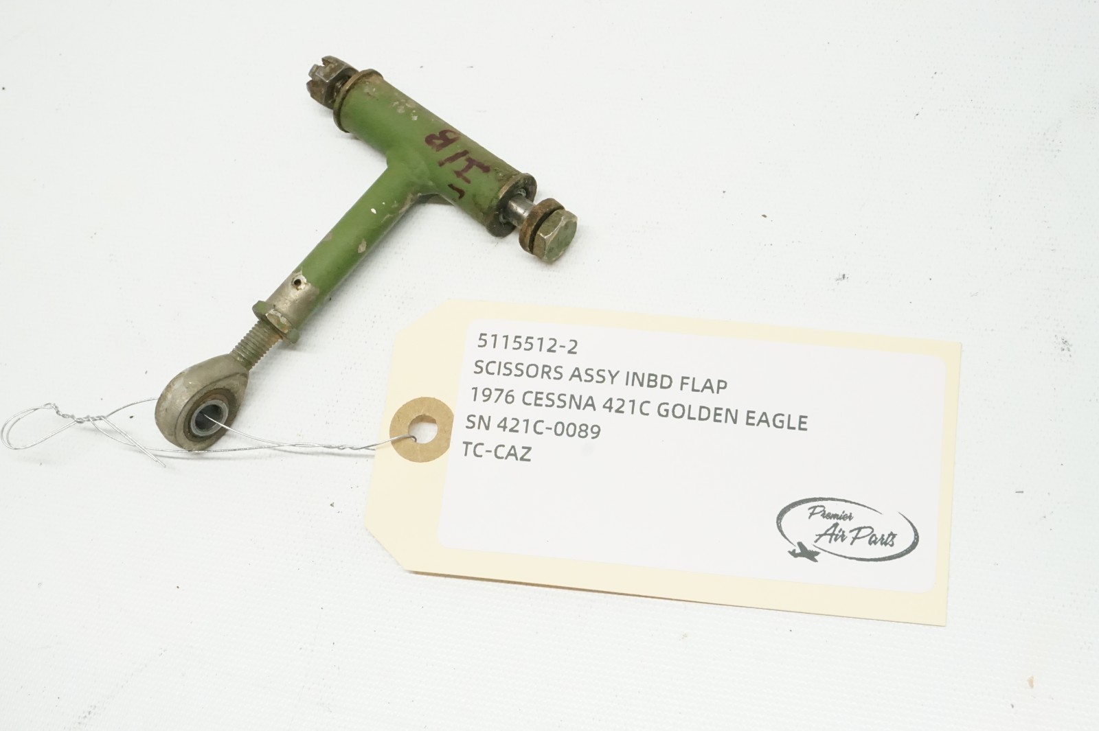 Cessna 421 Inboard Flap Scissor Assembly, P/N: 5115512-2