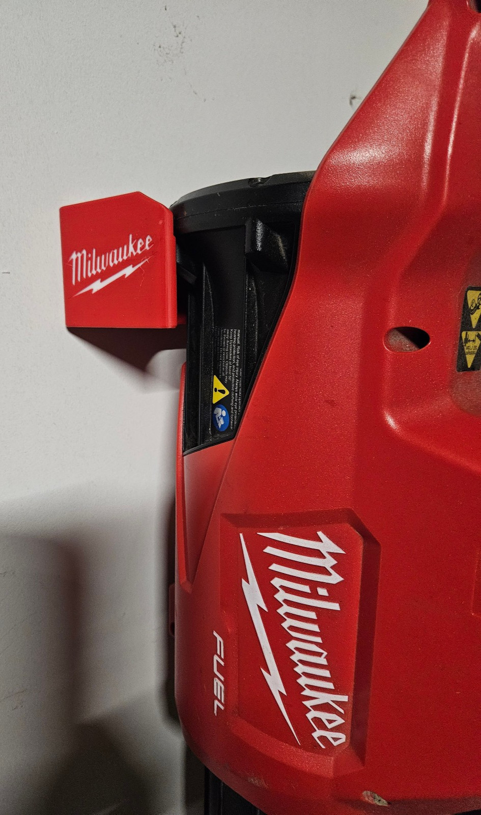 3D Printed Milwaukee M18 Fuel Leaf Blower Wall Mount (2724-20)