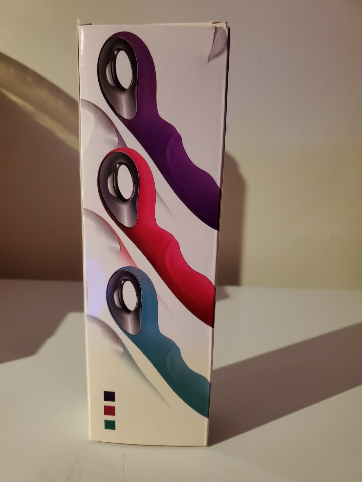Women vibrater rechargeable..WATER PROOF...