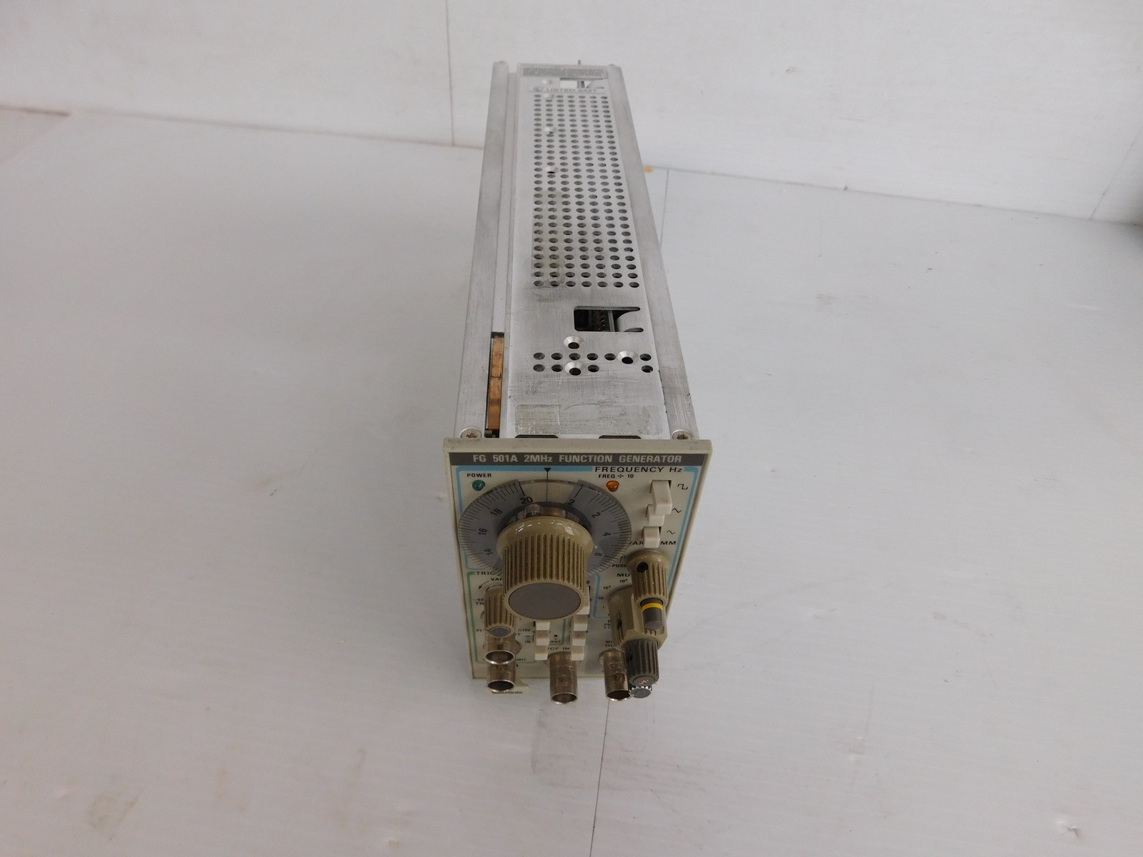 Tektronix FG 501A 2MHz Function Generator (JSP116)