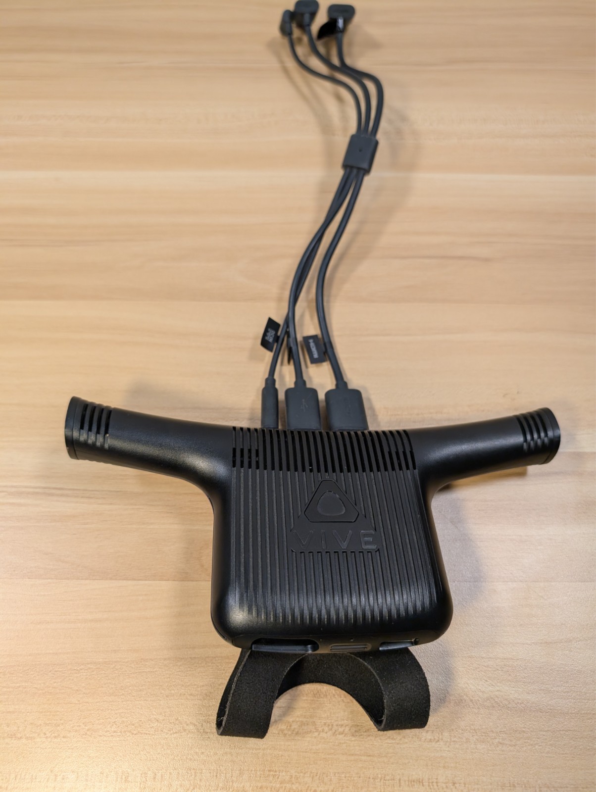 HTC Vive Wireless Adapter Kit - Headset Receiver, PCIe Card, Antenna & Battery