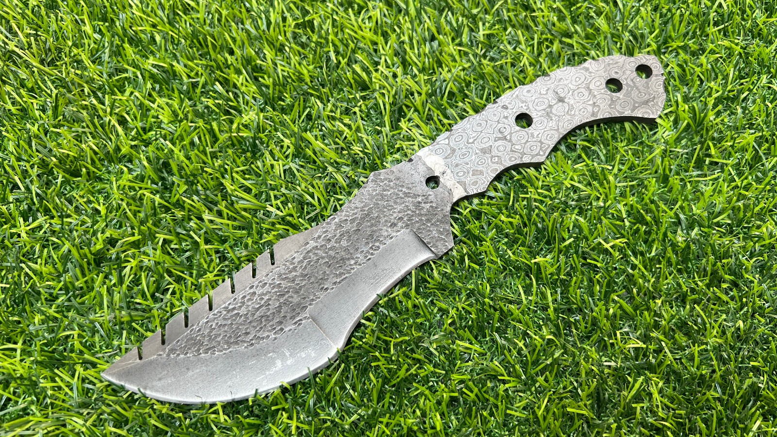 10''Handmade Damascus Steel Hunting Knifemaking Tracker Blank Blade Knife