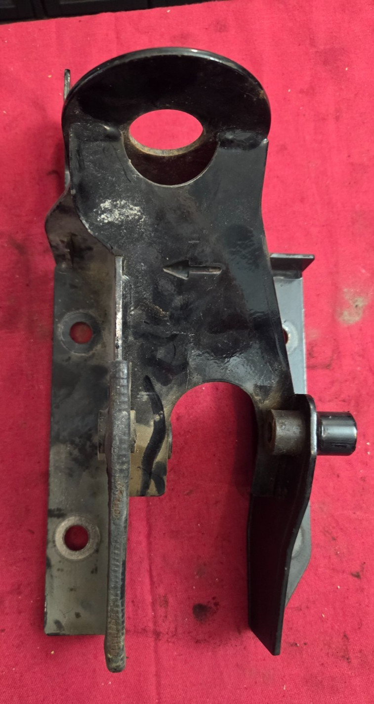 KENWORTH T680 AIR RIDE BRACKET  MOUNT SUPPORT, 25521030,  W0323836