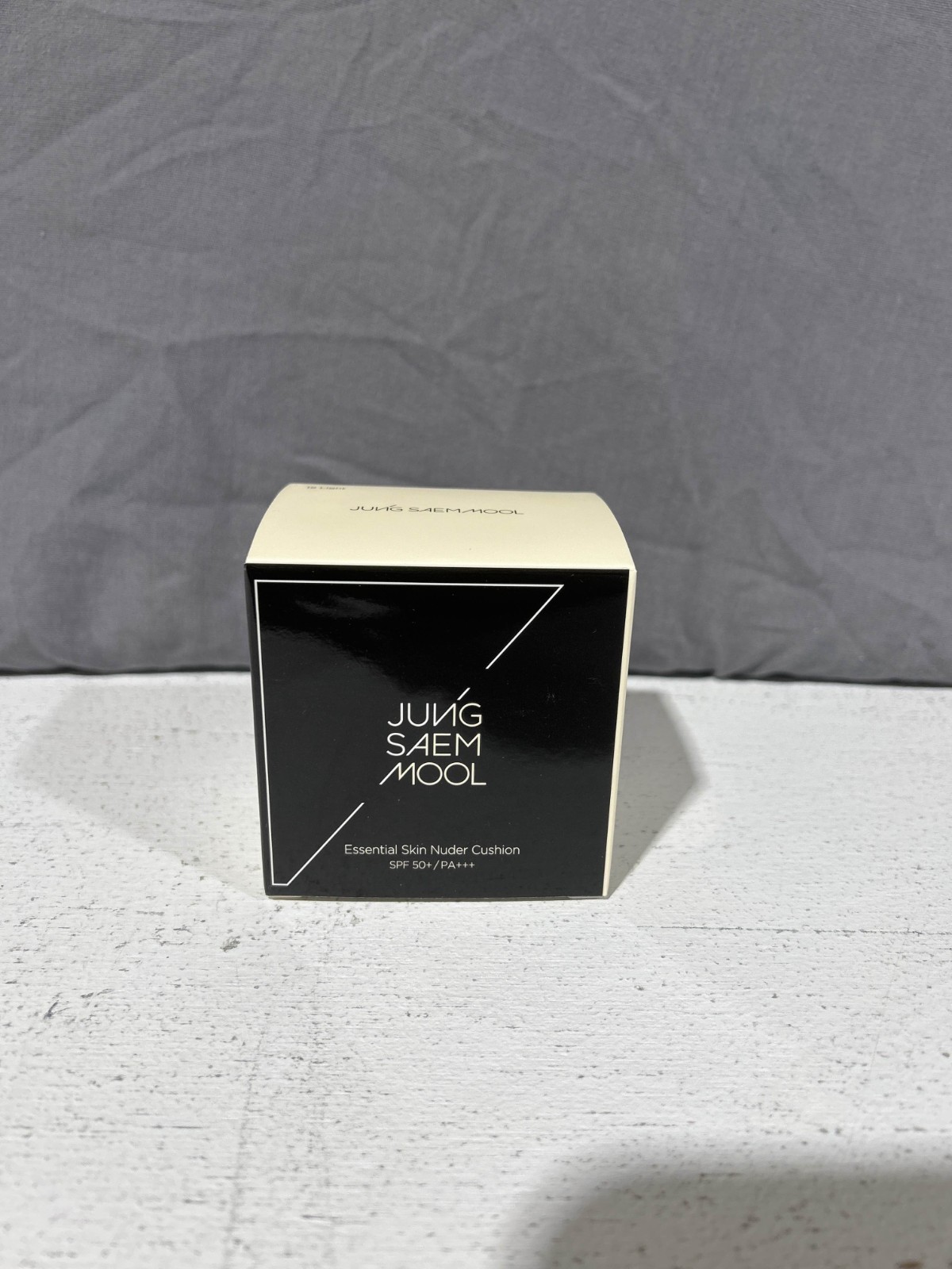 JUNGSAEMMOOL Essential Skin Nuder Cushion (Light)