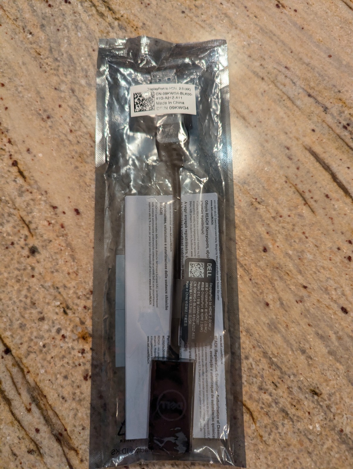 Dell DANAUBC087 VIDADPT DPT HDMI HDMI F TO DPT M 8IN