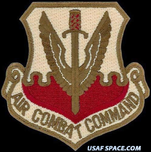 AIR FORCE AIR COMBAT COMMAND AUTHENTIC USAF DESERT PATCH MINT ****
