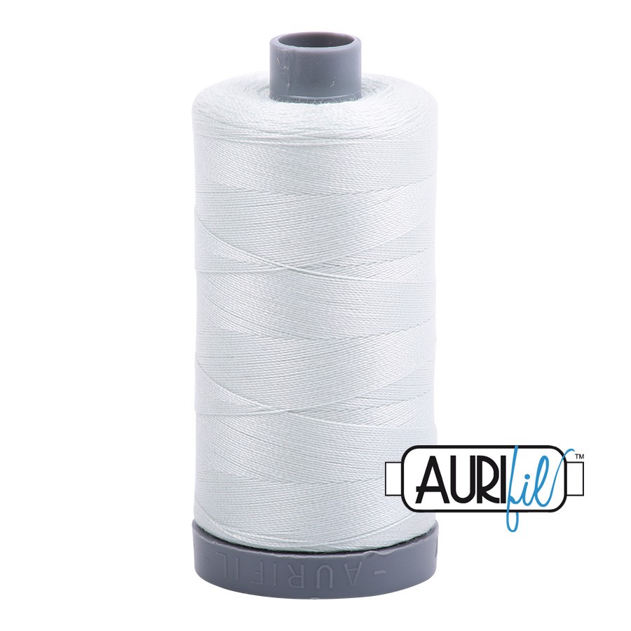 Mint Ice 2800 | 28wt Large Spool 750M / 820Y | Aurifil