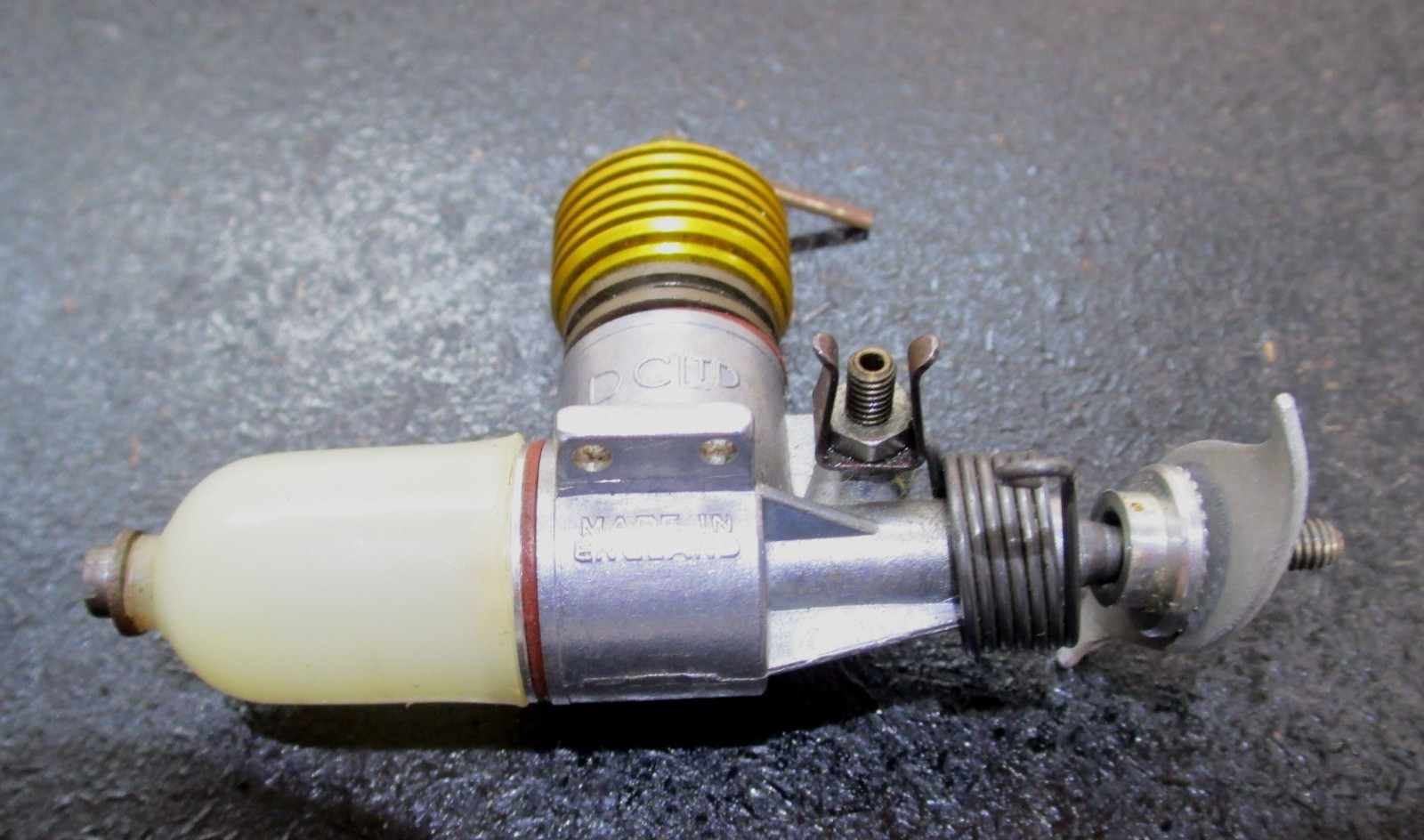 QUICKSTART DART 0.55cc 2-Stroke Diesel Engine for Control Line (Used)