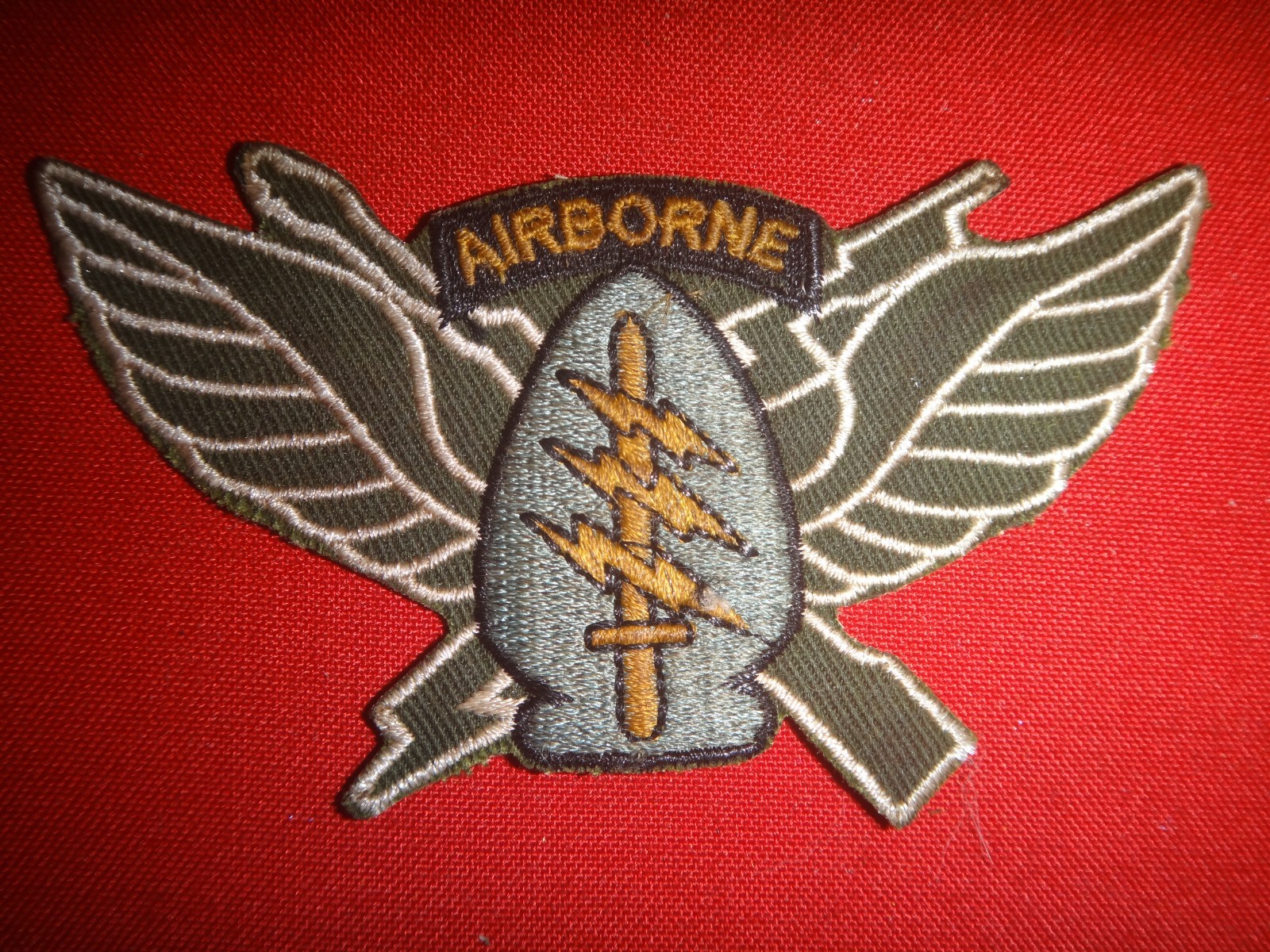 US Army Winged Patch Special Forces AIRBORNE