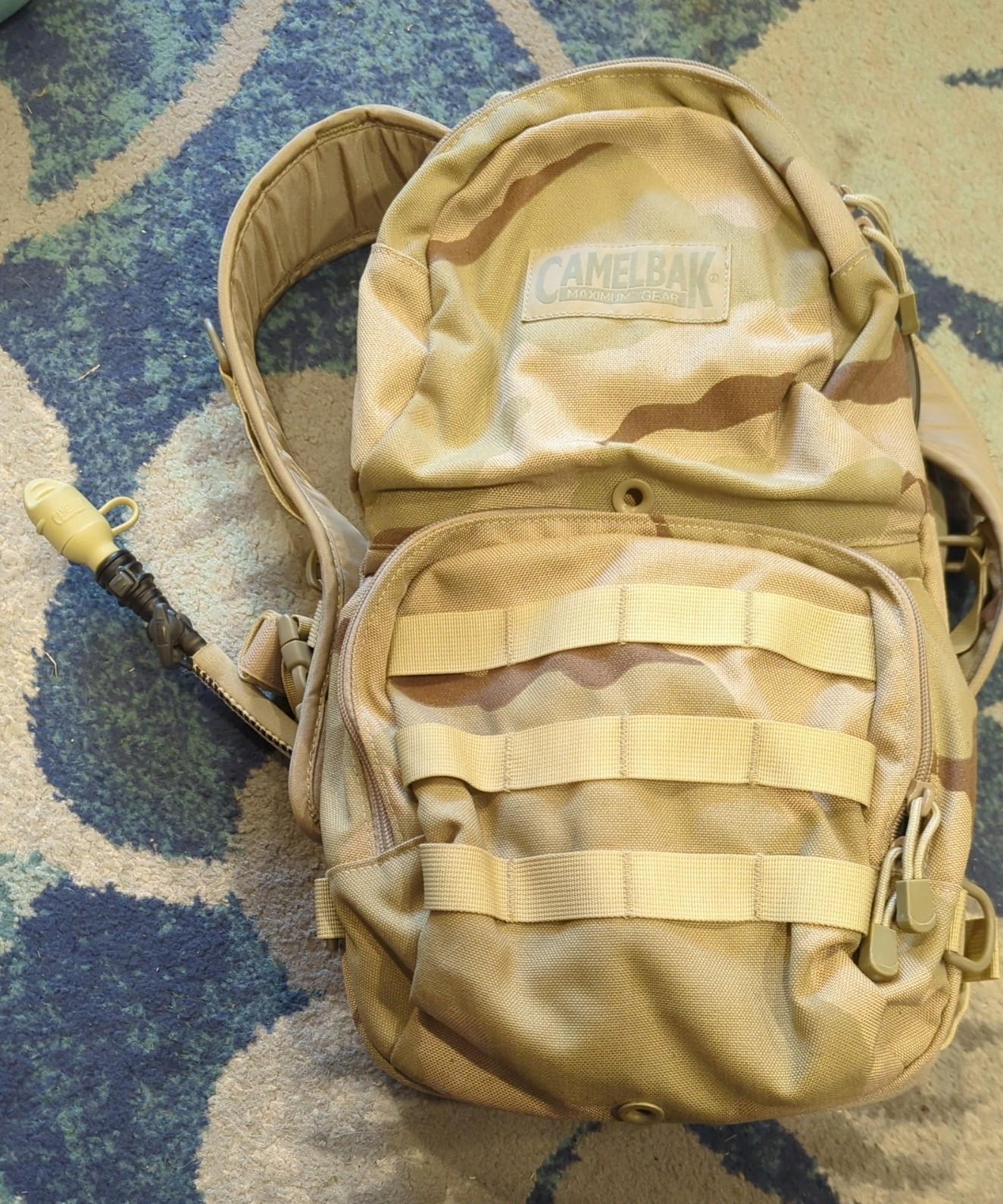 Camelbak M.U.L.E. Maximum Gear Desert Camo hydration pack with Bladder
