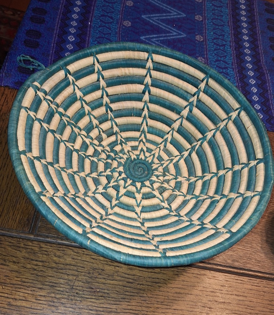 Rwandan Handmade Basket Green & Tan