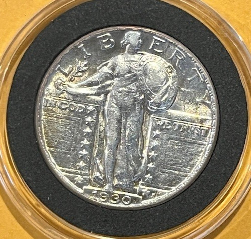 1930 Standing Liberty Quarter _ in Capsule_ Very nice condition!