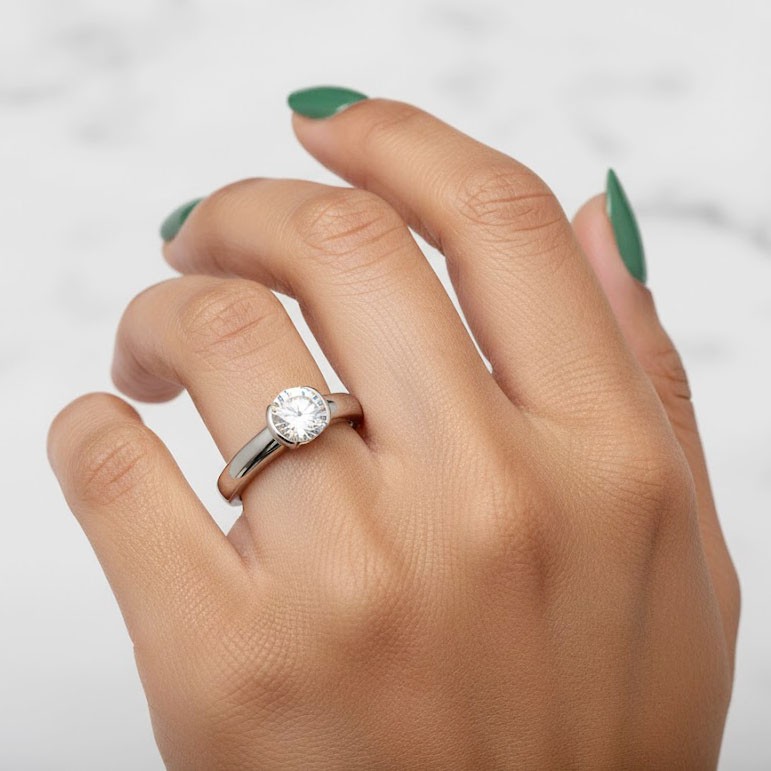 Classic Solitaire Engagement Ring 14K Gold 1.01 CT Round Lab-Grown Diamond F VS1