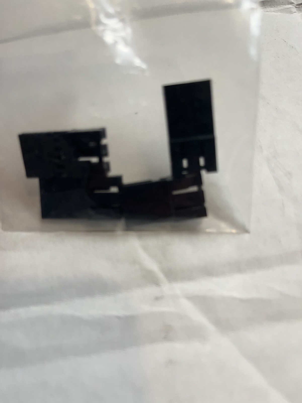 103653-3 Headers & Wire Housings PIN ASSEMBLY 4P 4Pcs