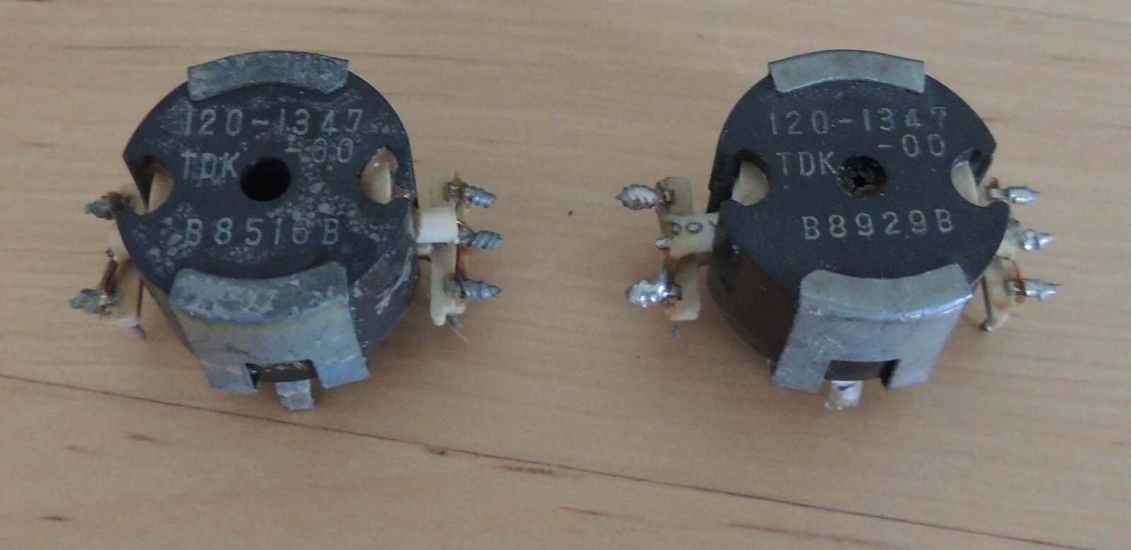 Tektronix 22xx series oscilloscope transformer 120-1347-00