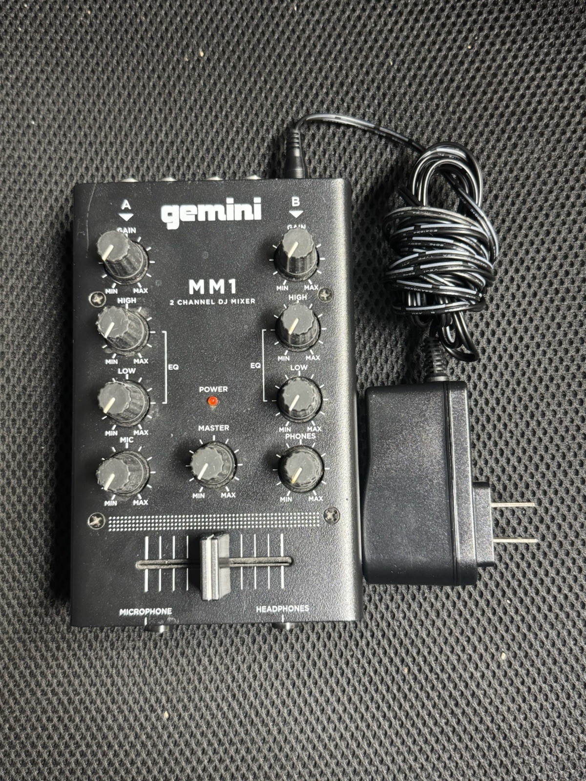 Gemini MM1 2 Channel DJ Mixer