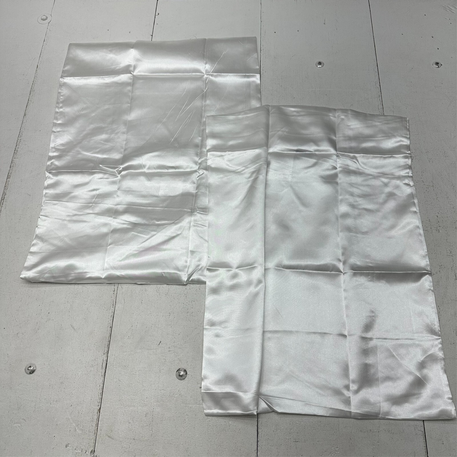 Bedsure Essentials White Silky Basic 2 Pack Comfortable Pillow Case Set 26x19 In