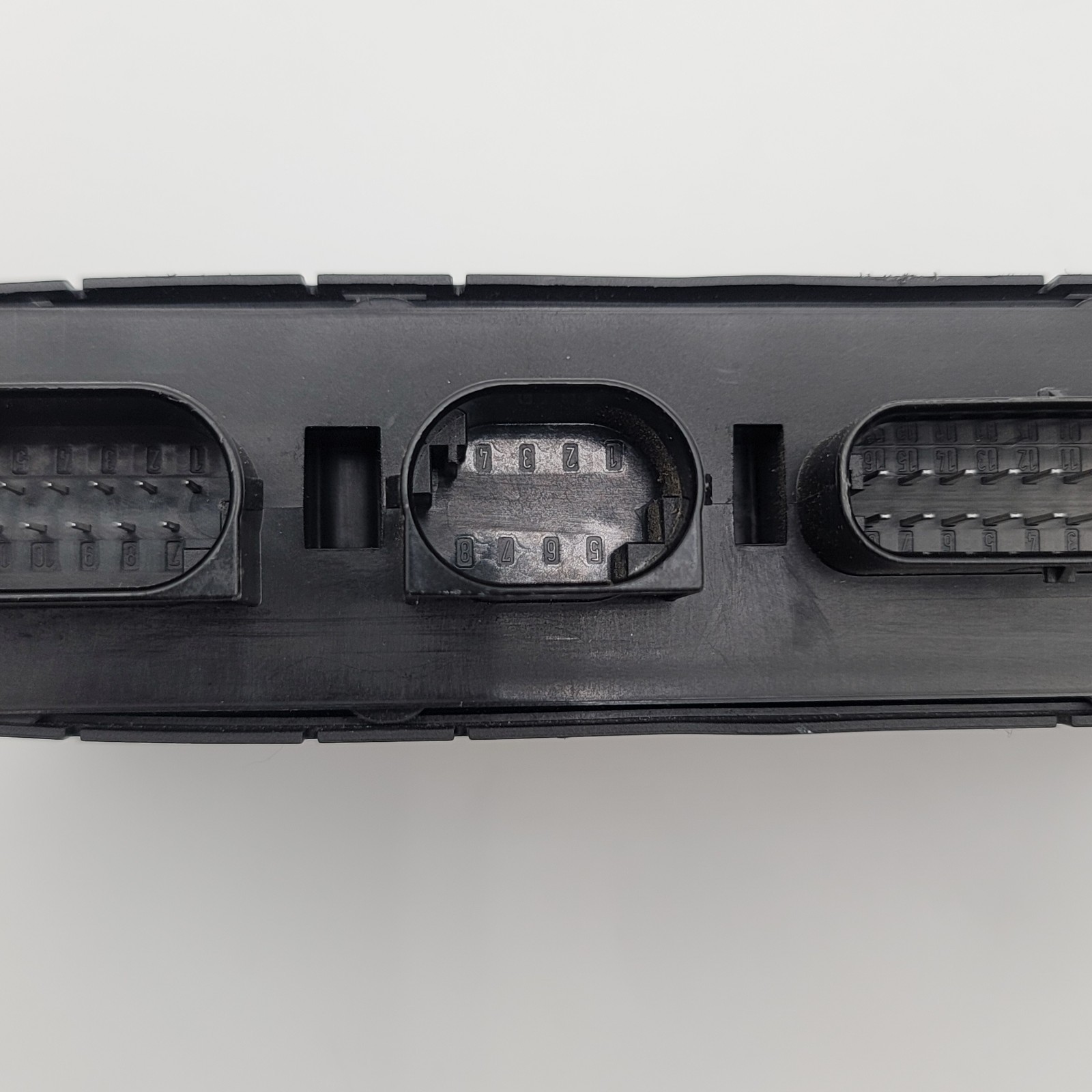 BMW I01 I3 Charging Unit Interface Lim Module OEM