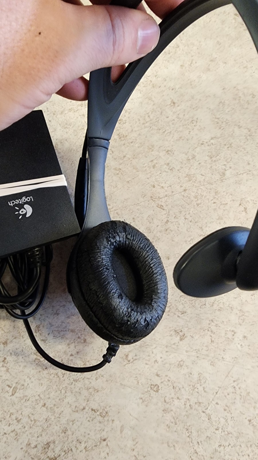 LOGITECH USB HEADSET FOR PLAYSTATION 2 UNTESTED