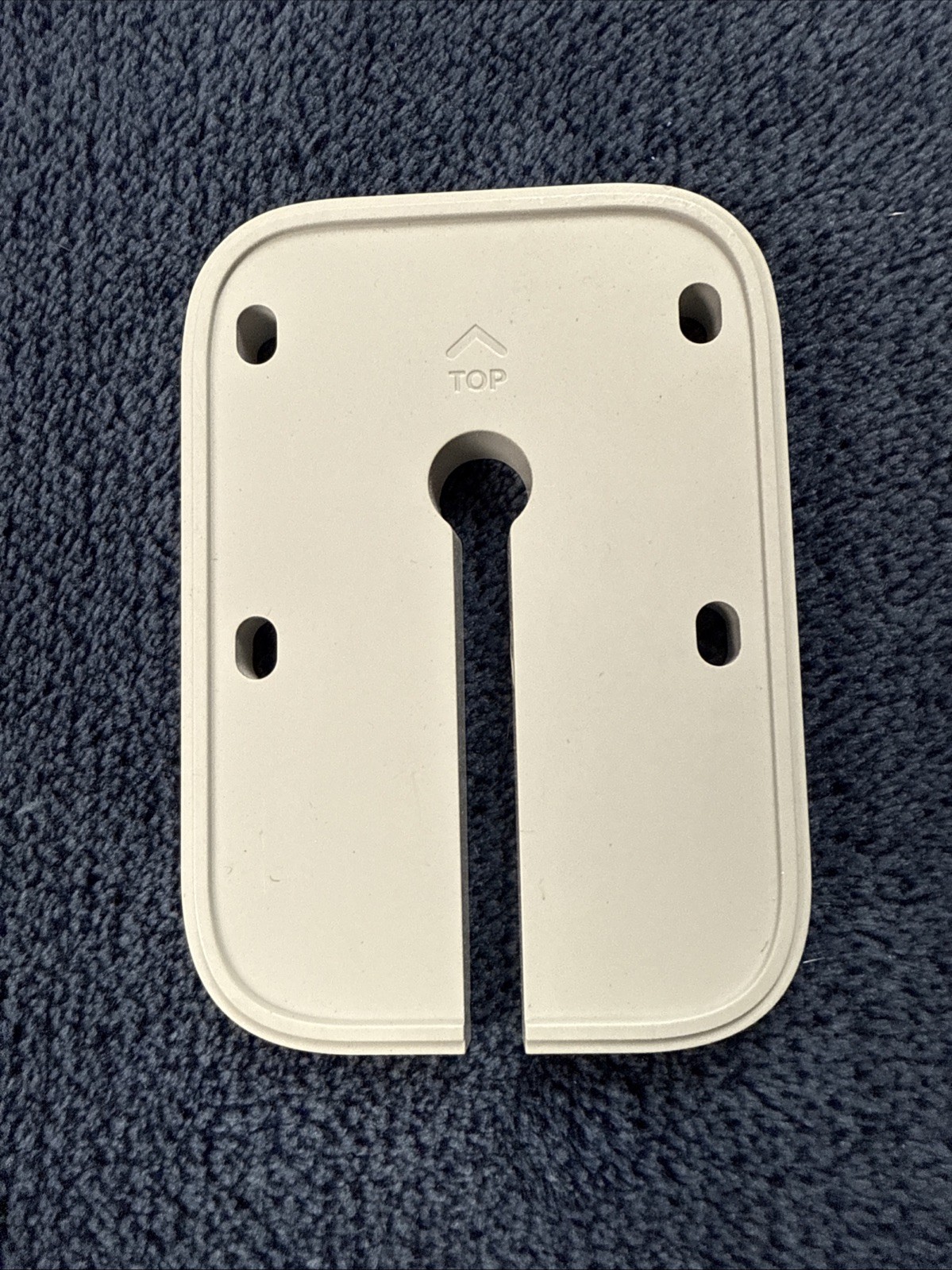 Vivint Mounting Wedge for Spotlight Pro Gen 1 New Replacement Bracket