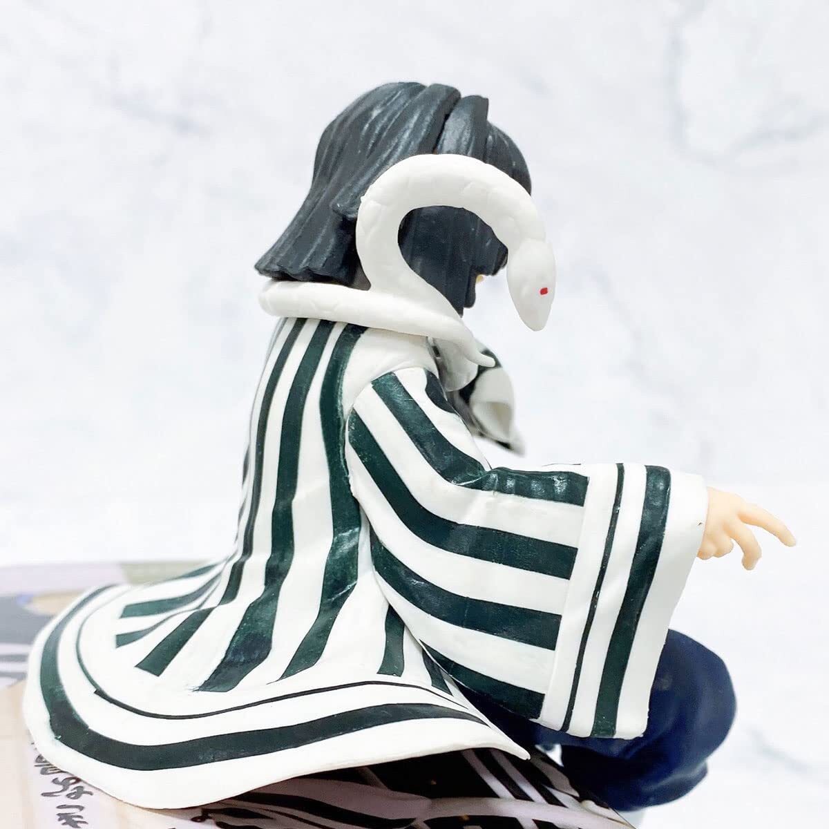 Demon Slayer Anime Action Figure Iguro Obanai Eat Rice Balls 5.1 Inch