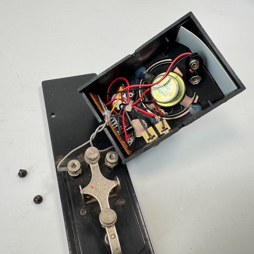MFJ-557 Code Oscillator w/ Morse Code Telegraph Key on Metal Base