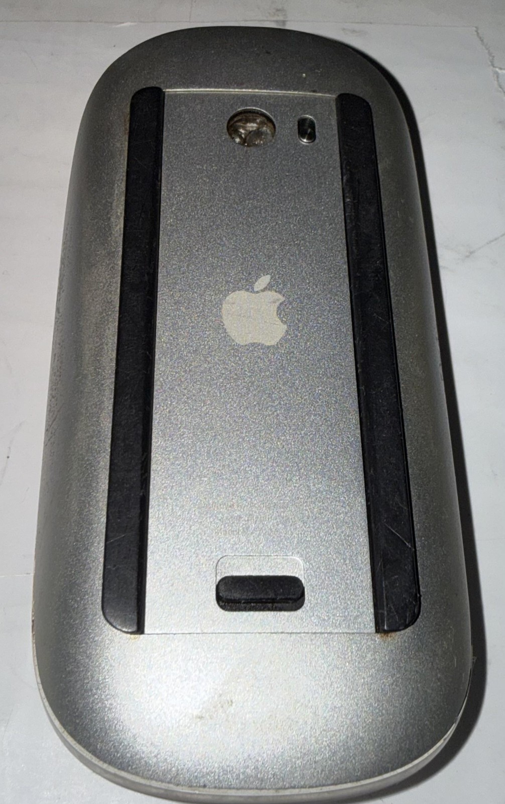 Apple Bluetooth Wireless Laser Multi-Touch Magic Mouse A1296