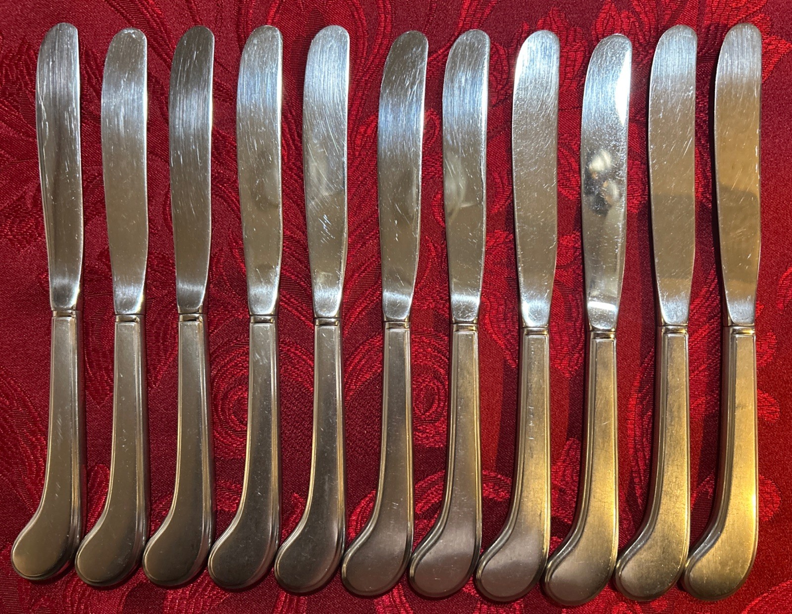 Oneida Independence Pistol Grip Dinner Knife Set Of 11 GUC Deluxe