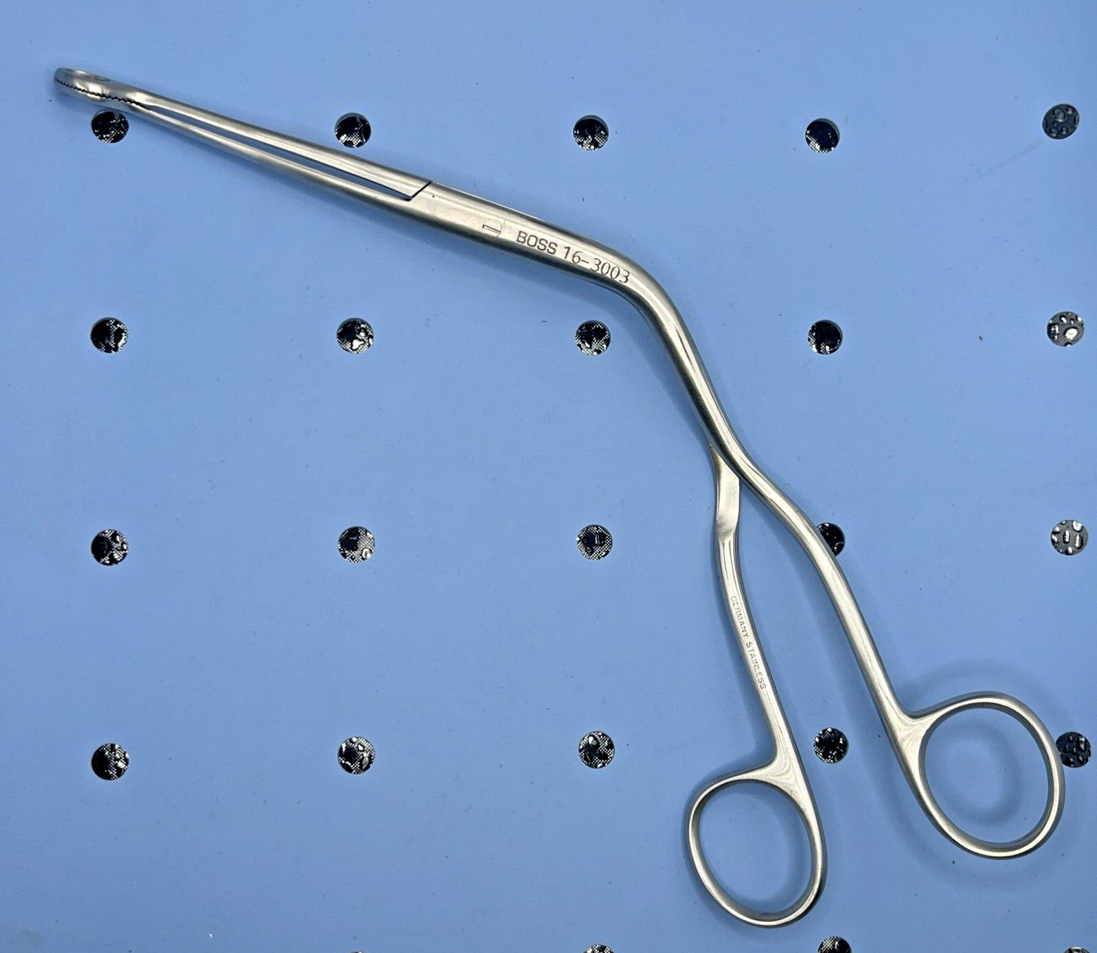 BOSS Instruments 16-3003 10″ Magill Catheter Forceps – Adult