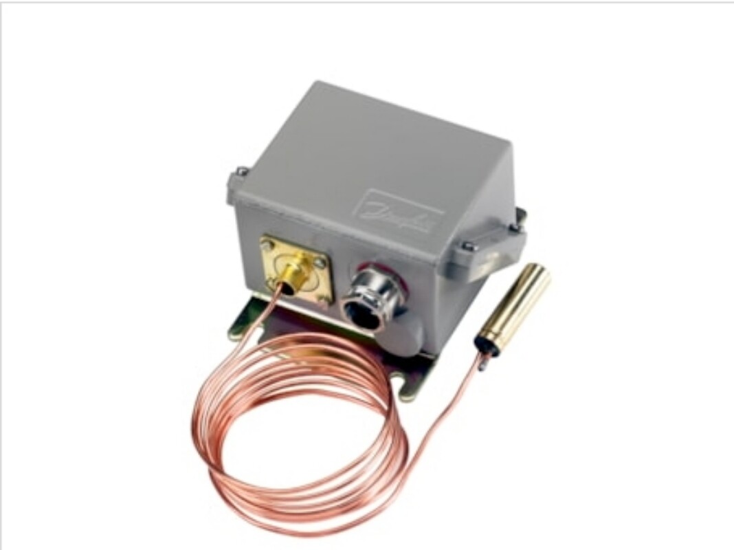 Danfoss 060L315066 Thermostat KPS79-UPS or DHL fast delivery