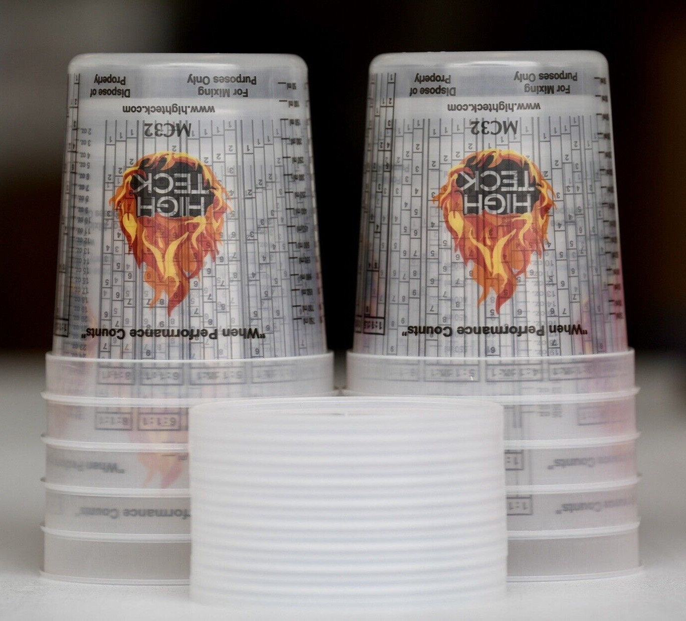 High Teck 10 32oz Quart Plastic Paint Mixing CUPS +  10 LIDS!