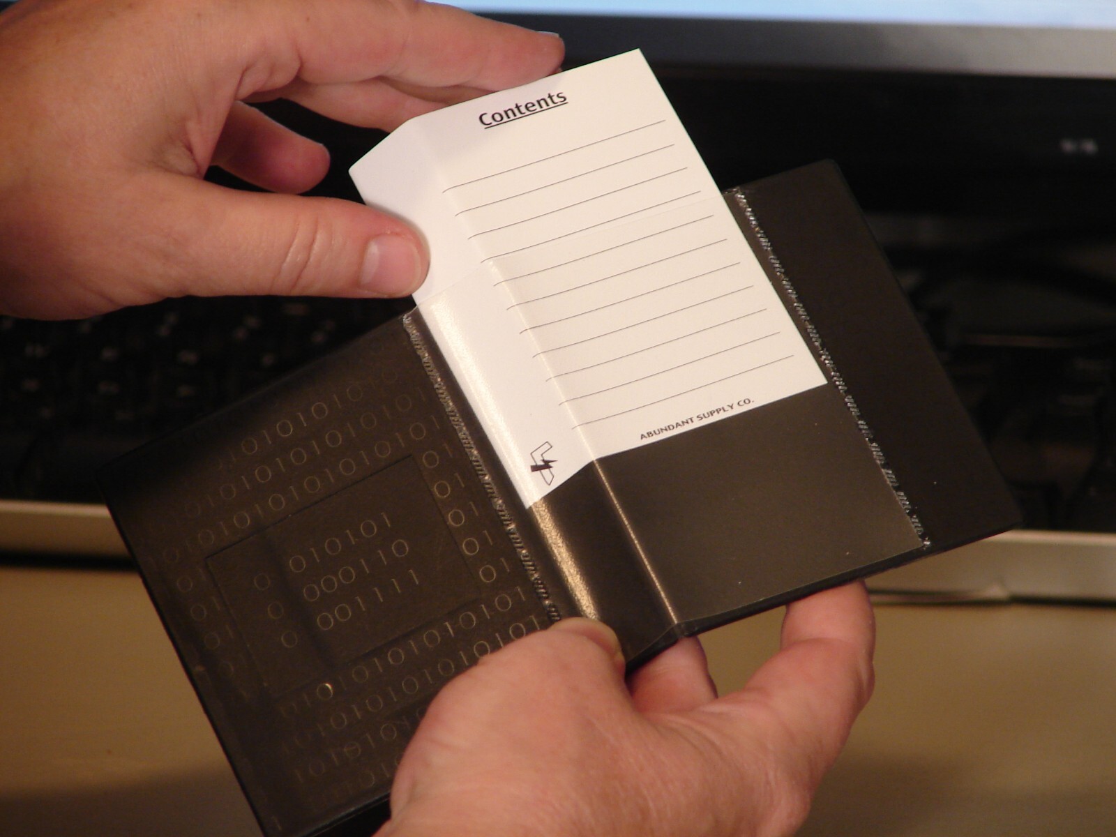 Thumb / Flash / Jump / USB drive case (black 4-pack)