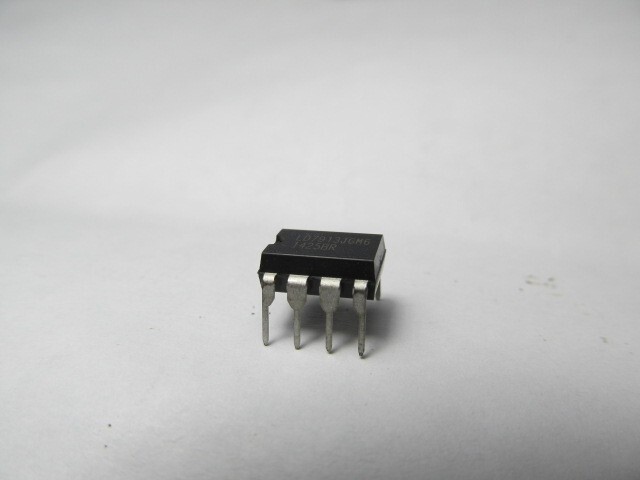 Qty 1) LD7913JGM6 Current Mode Control PWM IC DIP-7  SC1-7   Fast Shipping  NEW!