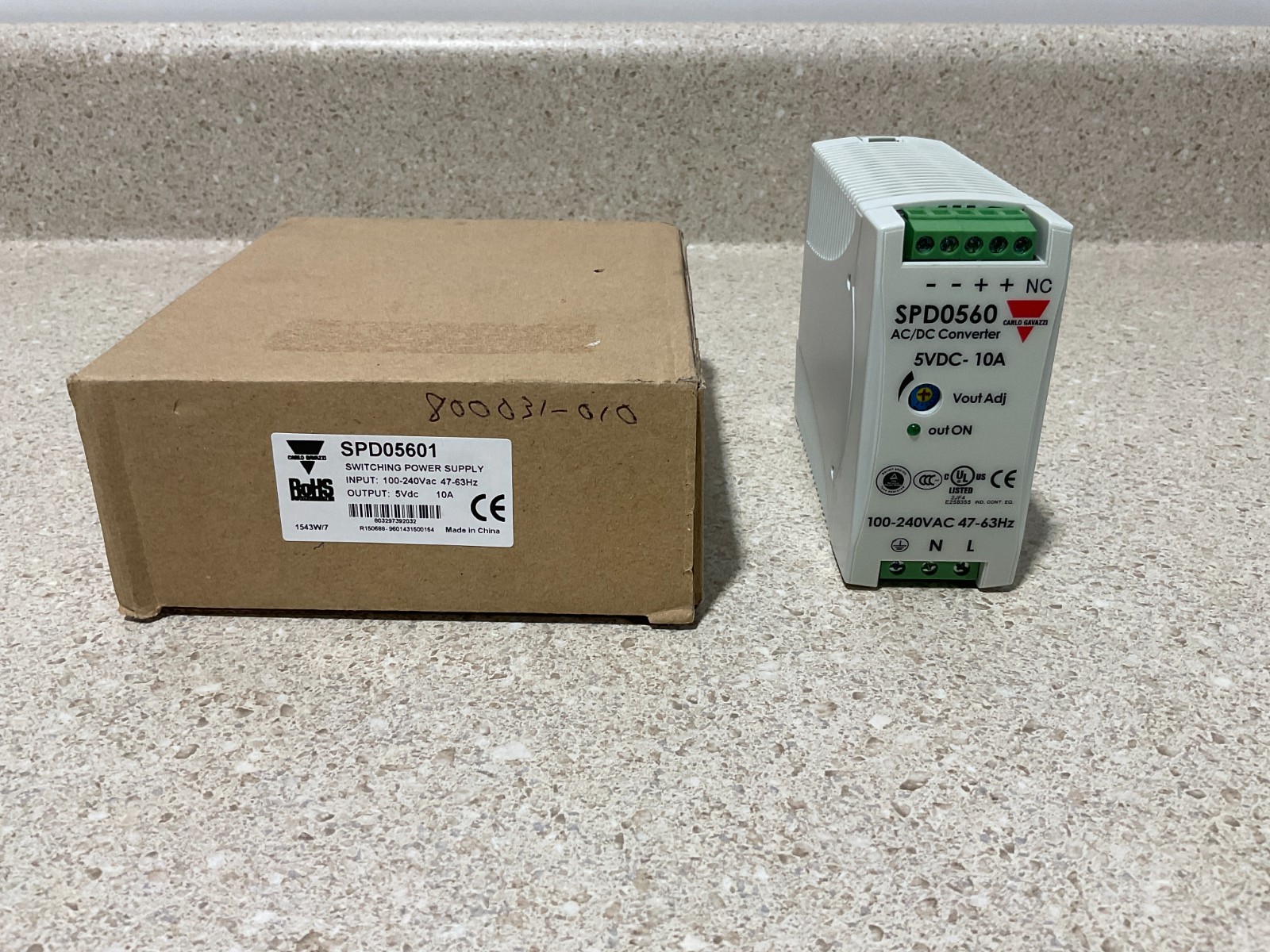 Carlo Gavazzi SPD05601 NEW