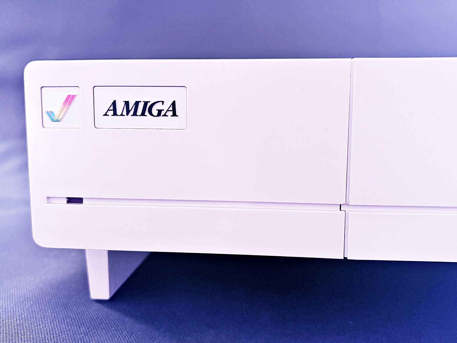 Commodore Amiga 1000 Computer W/ Mouse, Keyboard, Accessories, Software, & More!