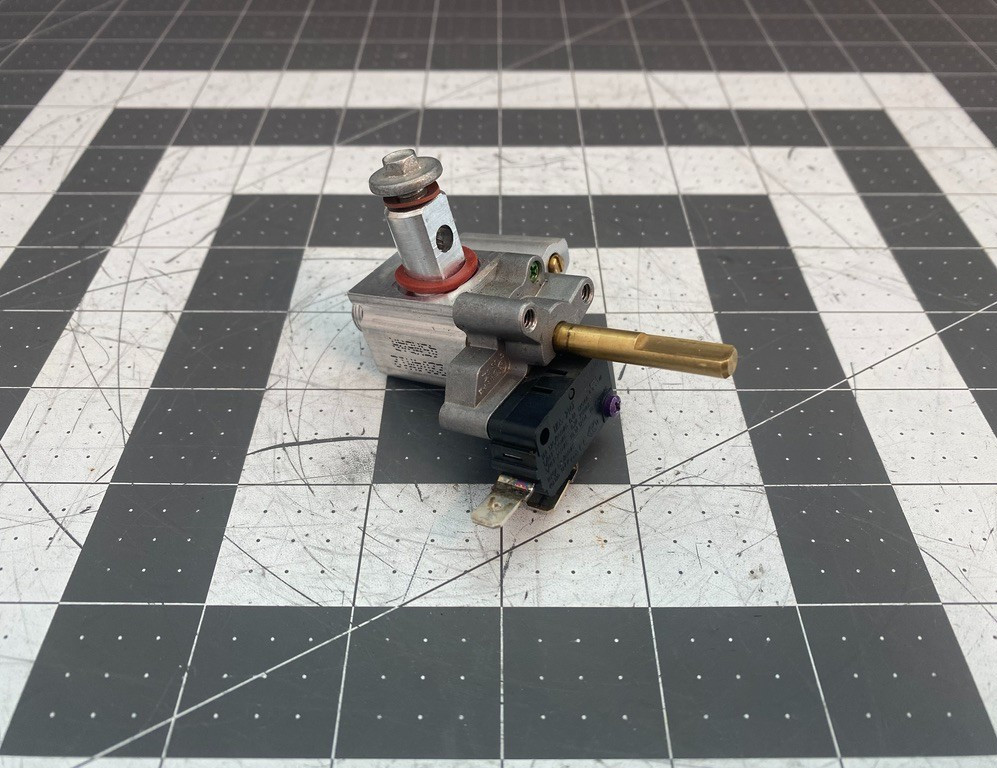 NEW Wolf Range Oven Burner Gas Valve P# 827439