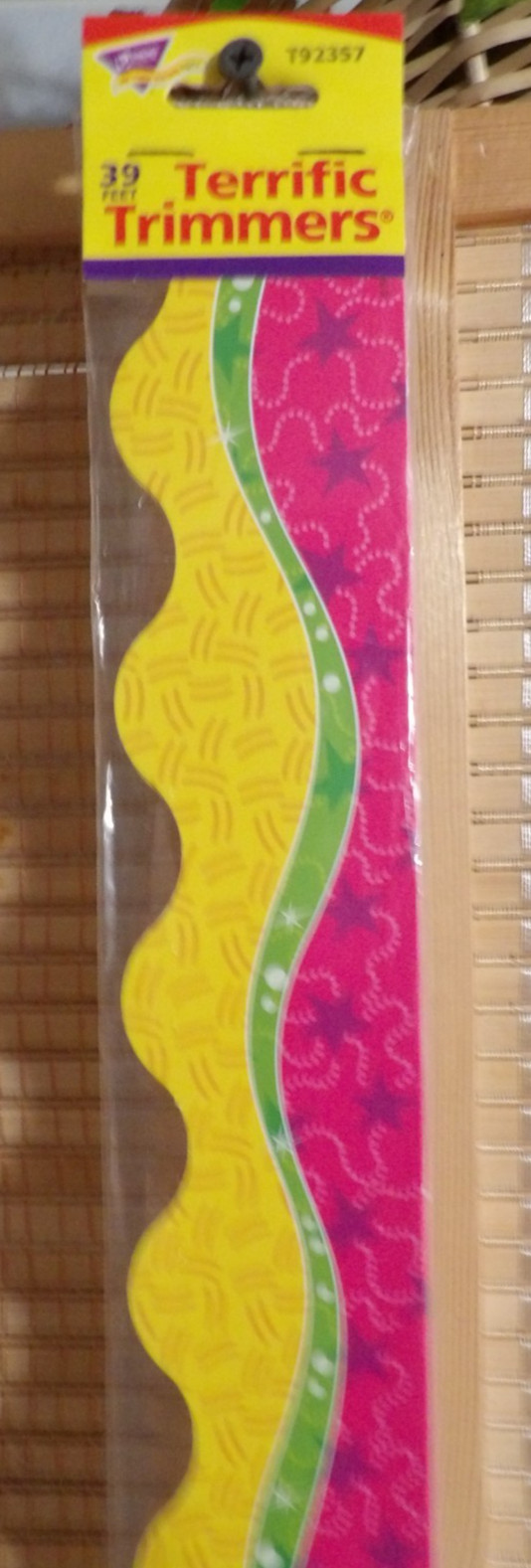 Trend Scalloped Pink & Yellow Wavy Stars Classroom Border Trim 2 1/4" x 39'