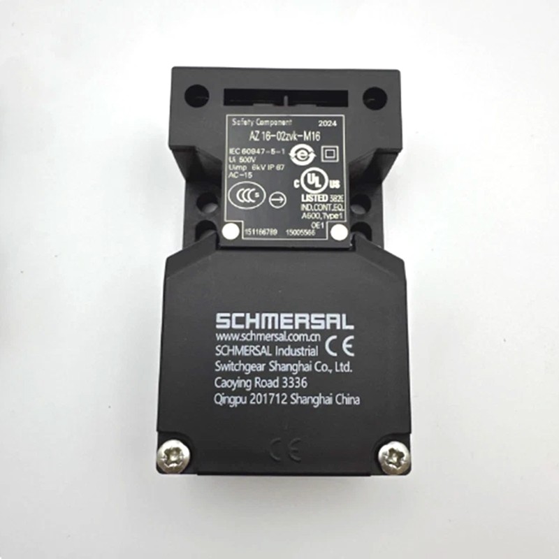 SCHMERSAL AZ16-02ZVK-M16 Safety Door Lock Switch New