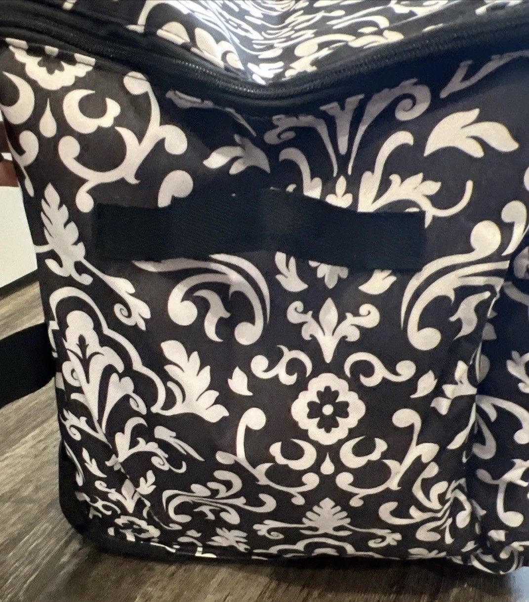 Thirty-One Rolling Cooler Wheeled Collapsible Handle