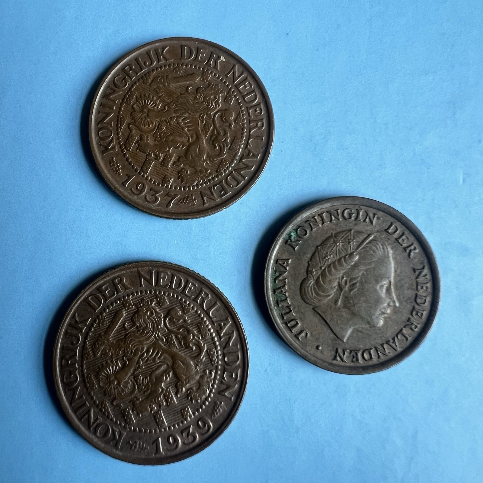 Netherlands (Set of 3) 1937 1c KM 152, 1939 1c KM 152, 1952 1c KM 175 Bronze