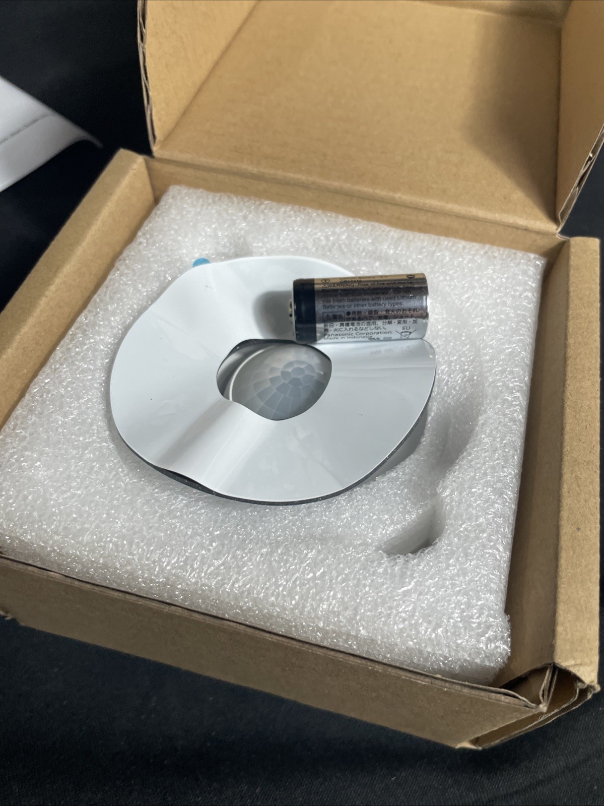 Yealink RoomSensor Wireless Occupancy Sensor Open Box