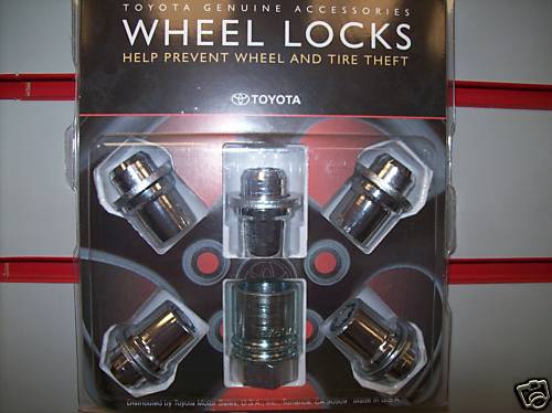 2007-2014 FJ Cruiser alloy wheel locks chrome genuine Toyota 00276-42960