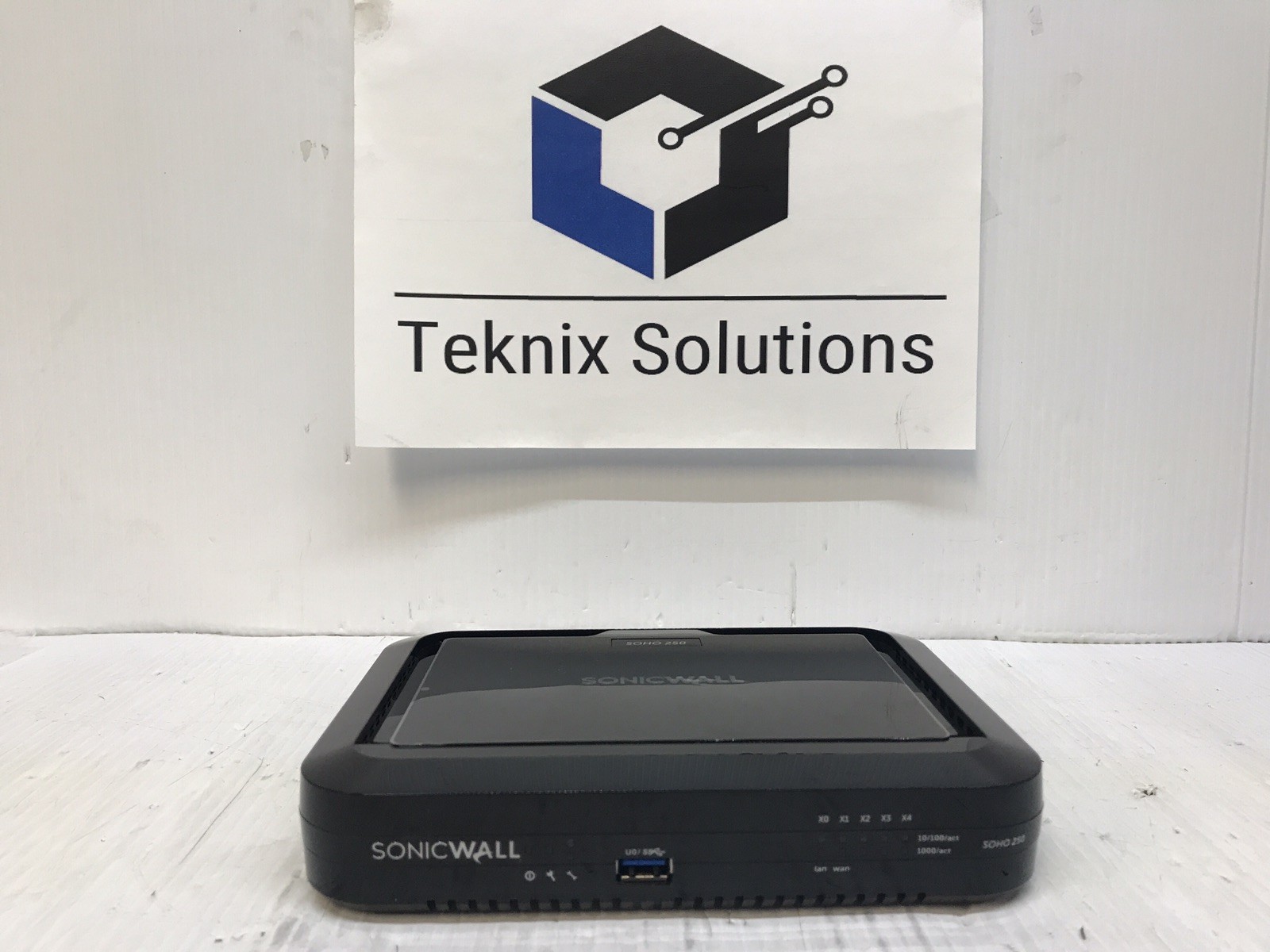 SonicWall SOHO 250 USED Original BOX *READ*