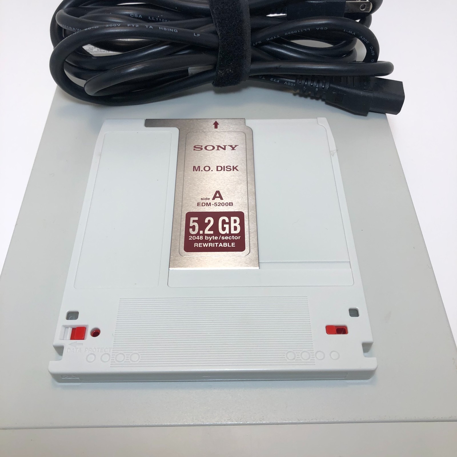 Sony RMO-S551 External MO Disk Drive Unit SCSI Untested (For Parts)