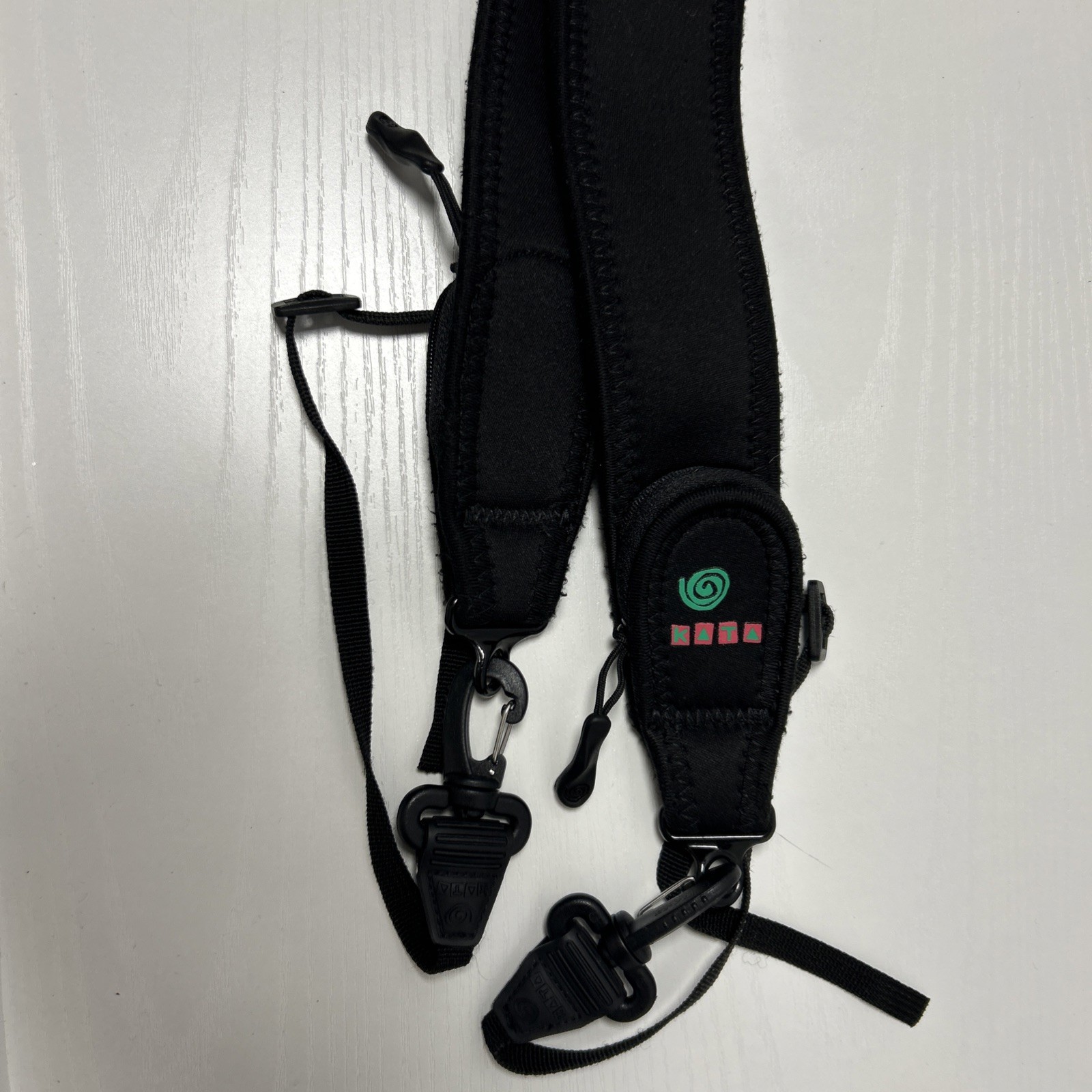 Kata non-slip heavy duty camera strap Reflex E Black