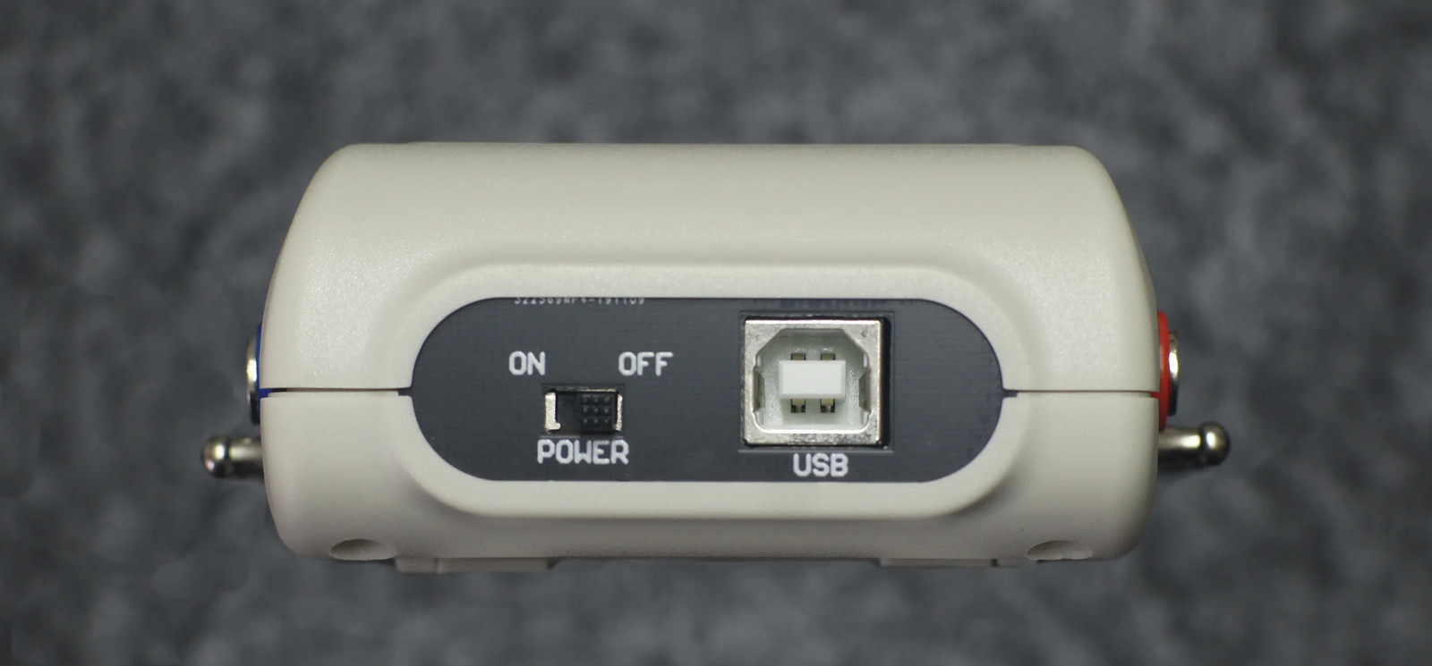 ECG Signal Generator Signal Source Simulator Can Load Waveform Data