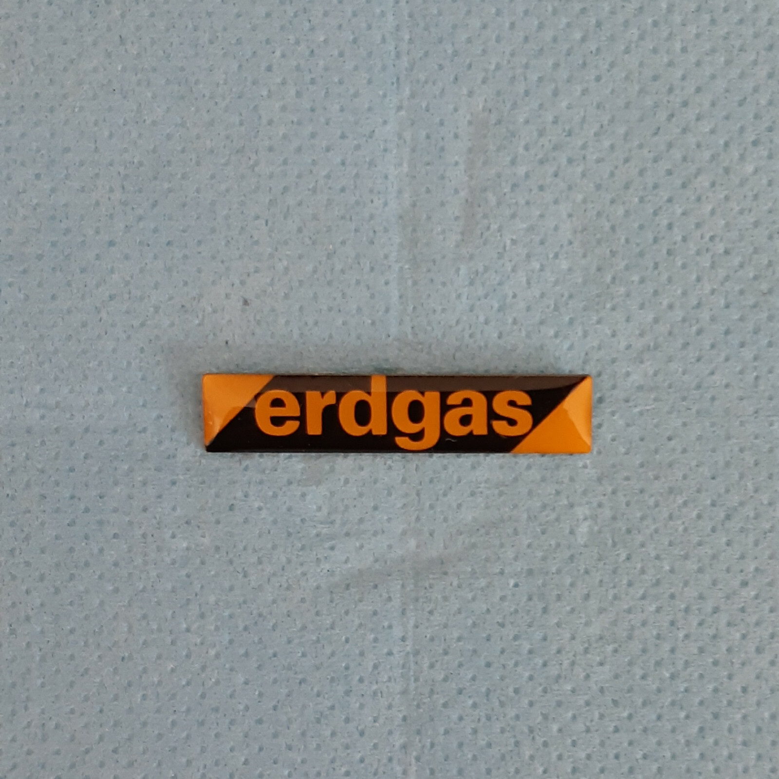 PIN_005 Natural Gas Logo Pin Badge