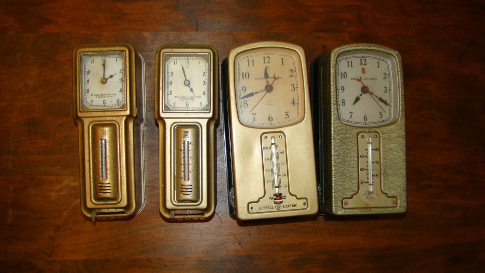 Vintage Thermostats/Clock LOT OF 4 Minneapolis Honeywell & General Elect AS IS