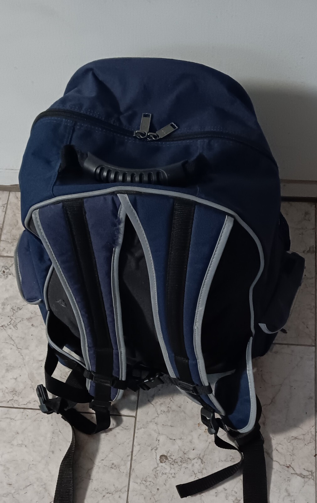 TYR Transition Triathlon Backpack Great Condition MRSP $150